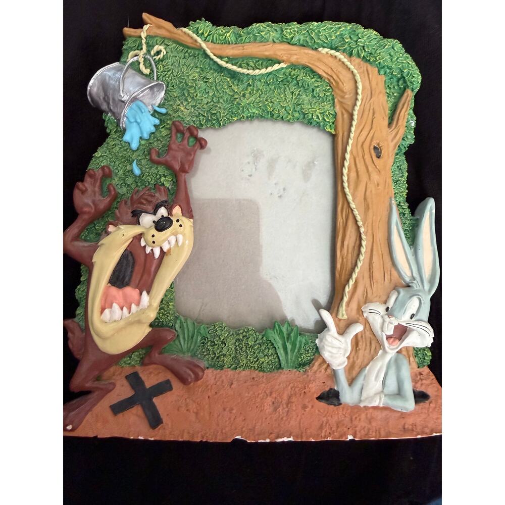 Warner Bros 1994 Bugs Bunny Taz 3D Picture Frame Tasmanian Devil Bucket Tree